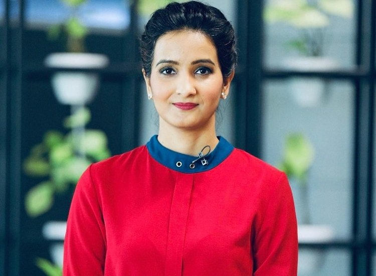 meenakshi kandwal biography wiki profile