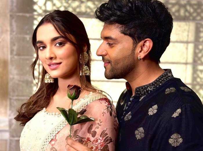 Guru Randhawa and Saiee Manjrekar Shoots On Remake Of Guru's Ishare Tere Song For Their Upcoming Film Kuch Khattaa Ho Jaay