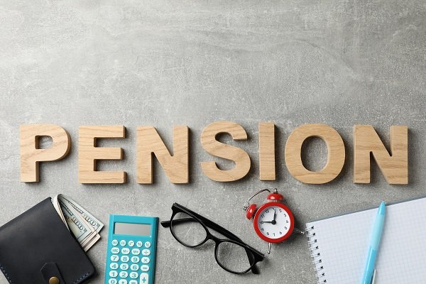 Government employees to gather at Ramlila Maidan to demand restoration of Old Pension Scheme. 'Pension Rights Maharally' will take place on August 10.