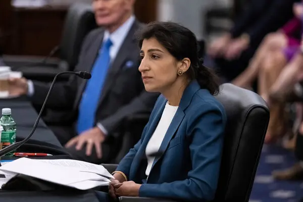 Lina Khan Targets Amazon’s E-commerce Monopoly in Lawsuit