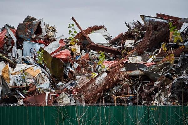 The Indian government aims to generate ₹1,000 crore ($134 million) in revenue from scrap disposal through its 'Swacchata' campaign.