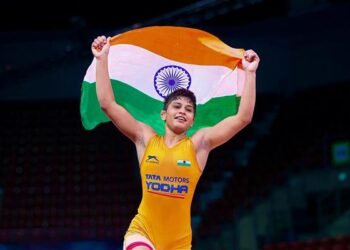 Teen sensation Antim Panghal humbled Tokyo Olympics medallist Bolortuya Bat-Ochir 3-1 to win a bronze medal