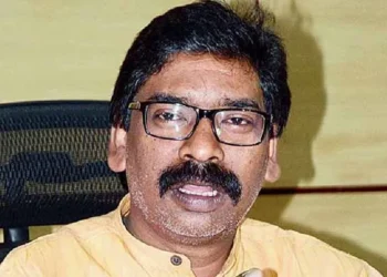 Hemant Soren accuses the Centre, Raj Bhavan of plotting his arrest, adding that a 'black night and a black chapter' was added to the country's democracy.