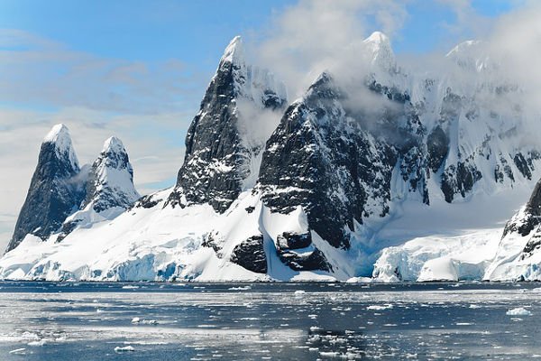 Iranian Navy Commander Rear Admiral Shahram Irani announced in September last year that Tehran owned Antarctica and would set up a military operation there, Fox News reported on Thursday.