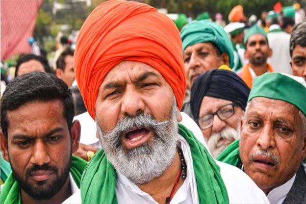 Rakesh Tikait Extends Support as March Towards Delhi Intensifies