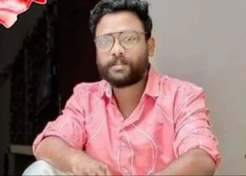 Pat Nibin Maxwell, who hailed from Kollam, had arrived in Israel two months ago on a work contract and was working in a plantation there. He was near the orchard when the missile struck the Israeli border.