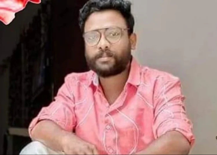 Pat Nibin Maxwell, who hailed from Kollam, had arrived in Israel two months ago on a work contract and was working in a plantation there. He was near the orchard when the missile struck the Israeli border.