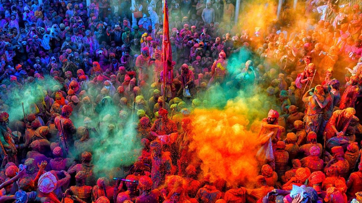 Stampede at Shreeji Temple Mathura: Pre-Holi Celebration